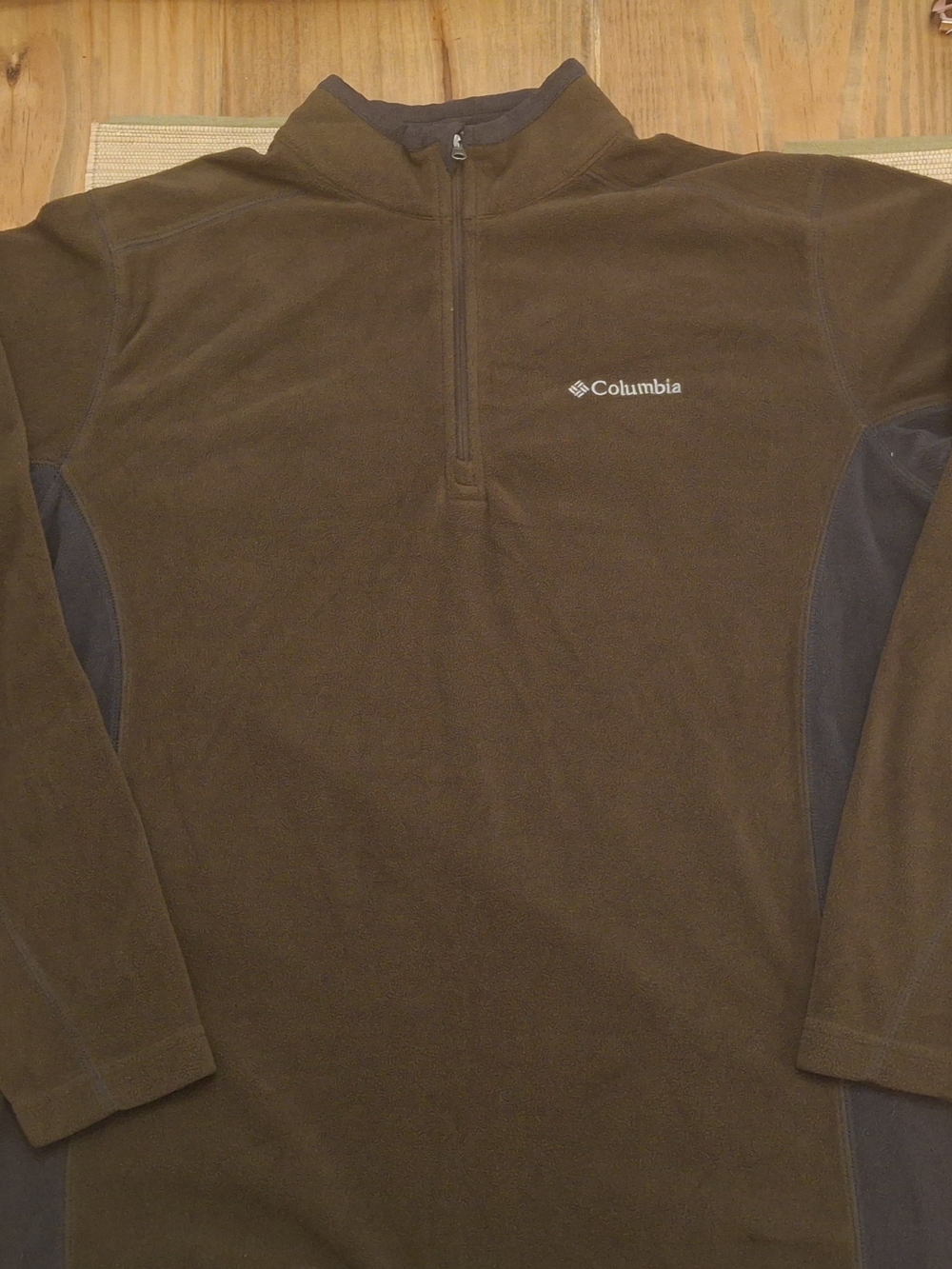 Columbia Men's Brown Fleece 1/4 Zip with Dark Contrast Panels